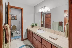 725 Co Rd 300, Hamilton, TX 76531 - Photo 17