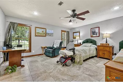 725 County Road 300, Hamilton, TX 76531 - Photo 23