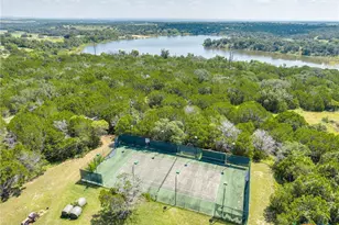 725 Co Rd 300, Hamilton, TX 76531 - Photo 33