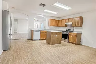 12005 Kilmartin Ln, Austin, TX 78754 - Photo 7