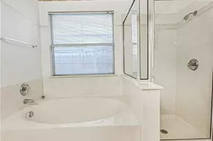 12005 Kilmartin Ln, Austin, TX 78754 - Photo 11