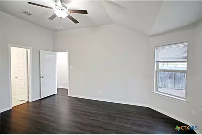 2973 Greenbriar, Seguin, TX 78155 - Photo 29