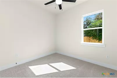 223 W Allen Street, Bartlett, TX 76511 - Photo 13