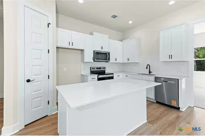 223 W Allen Street, Bartlett, TX 76511 - Photo 7