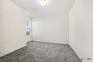 137 Bridges Ln, Jarrell, TX 76537 - Photo 21