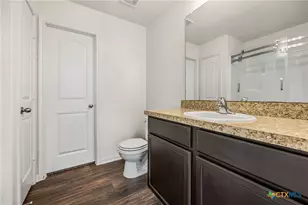 137 Bridges Ln, Jarrell, TX 76537 - Photo 19