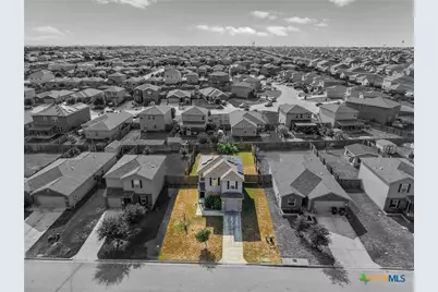 137 Bridges Lane, Jarrell, TX 76537 - Photo 33