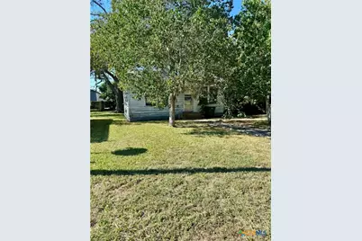 1409 E Commercial Street, Victoria, TX 77901 - Photo 3