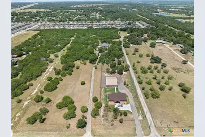 614 S Wheat Road, Belton, TX 76513 - Photo 1