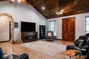 436 Jentry Rd, Inez, TX 77968 - Photo 5