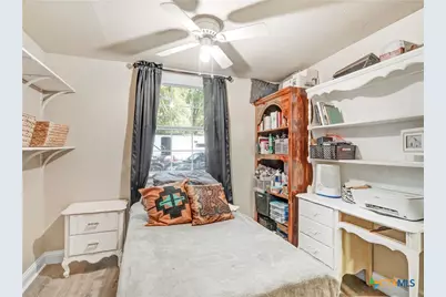 524 E 13th Avenue, Belton, TX 76513 - Photo 13