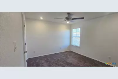 334 Monty Road, Copperas Cove, TX 76522 - Photo 17