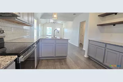 334 Monty Road, Copperas Cove, TX 76522 - Photo 9