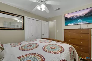 730 E Mather St, New Braunfels, TX 78130 - Photo 15