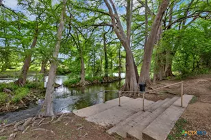 730 E Mather St, New Braunfels, TX 78130 - Photo 33