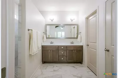 113 Persimmon Court, Victoria, TX 77904 - Photo 19