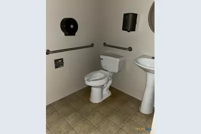 4520 E Central Texas Expressway #111, Killeen, TX 76543 - Photo 11