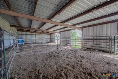 13888 Fm 236, Victoria, TX 77905 - Photo 31