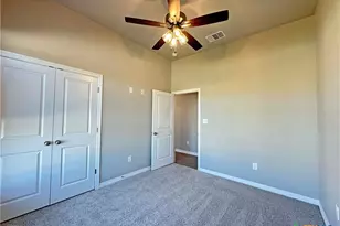 1011 Alice Cir, Temple, TX 76502 - Photo 15