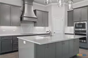 1011 Alice Cir, Temple, TX 76502 - Photo 13
