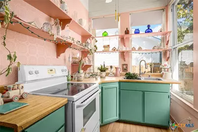 843 Cross Street, New Braunfels, TX 78130 - Photo 31