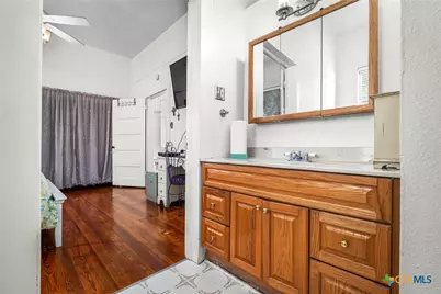 843 Cross Street, New Braunfels, TX 78130 - Photo 15