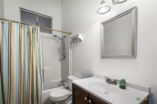 843 Cross St, New Braunfels, TX 78130 - Photo 19