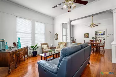 843 Cross Street, New Braunfels, TX 78130 - Photo 5