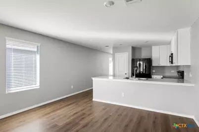 128 Hellcats Way, Jarrell, TX 76537 - Photo 7