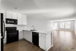 128 Hellcats Wy, Jarrell, TX 76537 - Photo 3