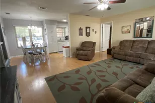 619 Jackson St, Rockdale, TX 76567 - Photo 13