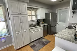 619 Jackson St, Rockdale, TX 76567 - Photo 15