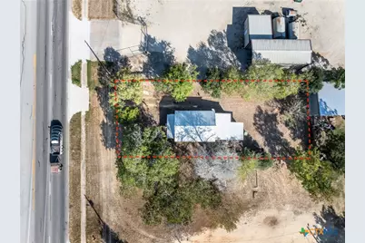 936 Water Street, Gonzales, TX 78629 - Photo 15