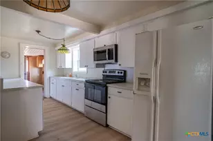 3779 Mule Creek Rd, Harwood, TX 78632 - Photo 15