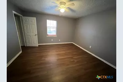 1111 Eastside Drive, Killeen, TX 76543 - Photo 9