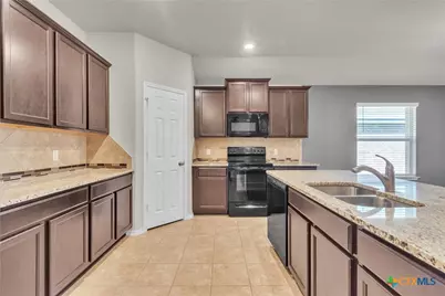 224 Bainbridge Road, Temple, TX 76502 - Photo 9