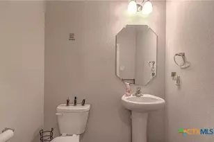 6107 Lavaca Dr, Belton, TX 76513 - Photo 5