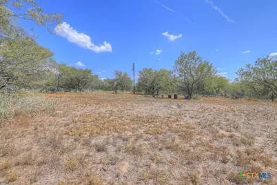 445 Single Oak Road, Seguin, TX 78155 - Photo 15