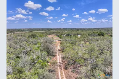 445 Single Oak Road, Seguin, TX 78155 - Photo 33