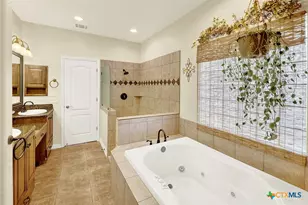 383 Rosewood Dr, La Vernia, TX 78121 - Photo 23