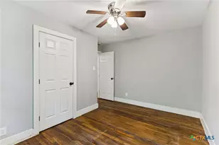 1030/1032 Haynes St, San Marcos, TX 78666 - Photo 9