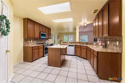 8614 Cool Meadow, San Antonio, TX 78250 - Photo 35