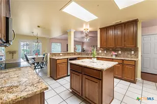 8614 Cool Meadow, San Antonio, TX 78250 - Photo 33