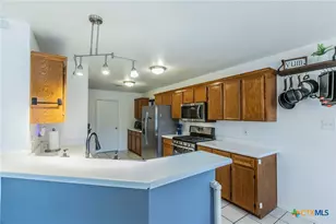 501 Hayloft Cir, Copperas Cove, TX 76522 - Photo 11