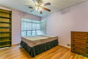 504 W Park Ave, Temple, TX 76501 - Photo 19