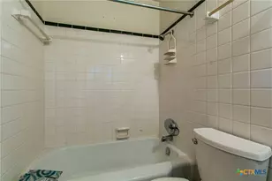 504 W Park Ave, Temple, TX 76501 - Photo 13