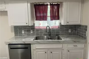 2603 W Main St, Cameron, TX 76520 - Photo 13