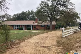 2603 W Main St, Cameron, TX 76520 - Photo 3