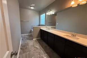 5321 Lancaster Dr, Belton, TX 76513 - Photo 17