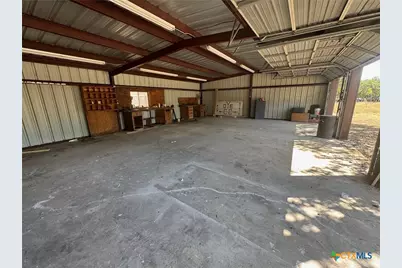 2802 W 4th Street, Cameron, TX 76520 - Photo 3